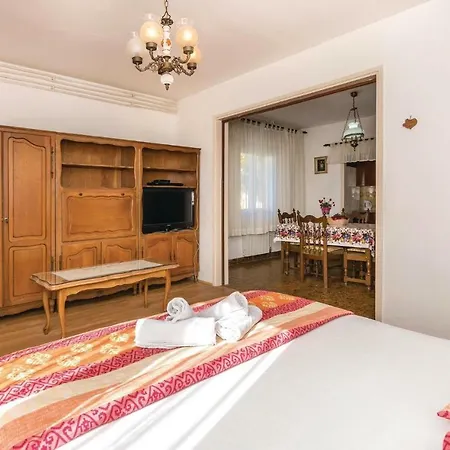 Cozy In With Kitchen * Pula